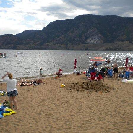 Holiday House Motel Penticton Exterior foto