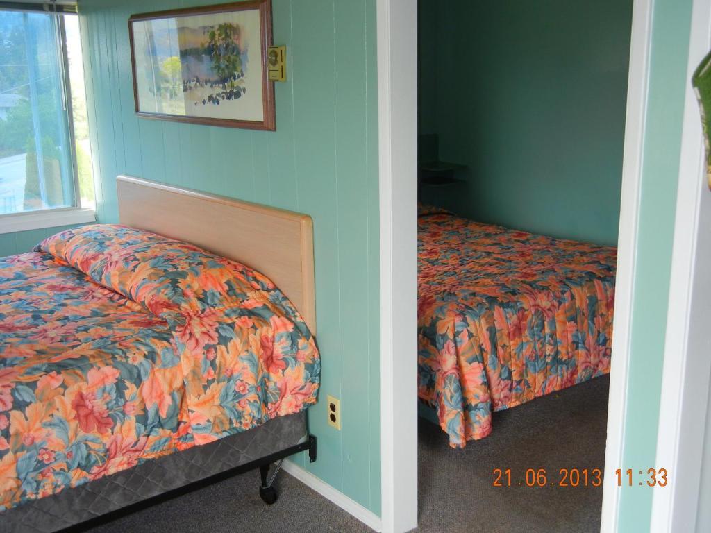 Holiday House Motel Penticton Quarto foto